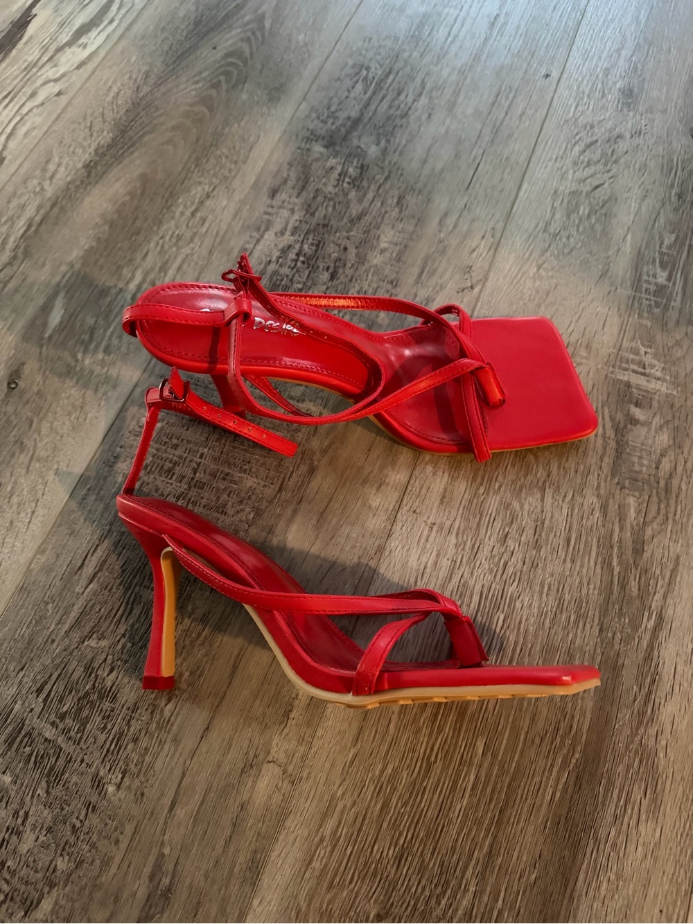 Public Desire Heel